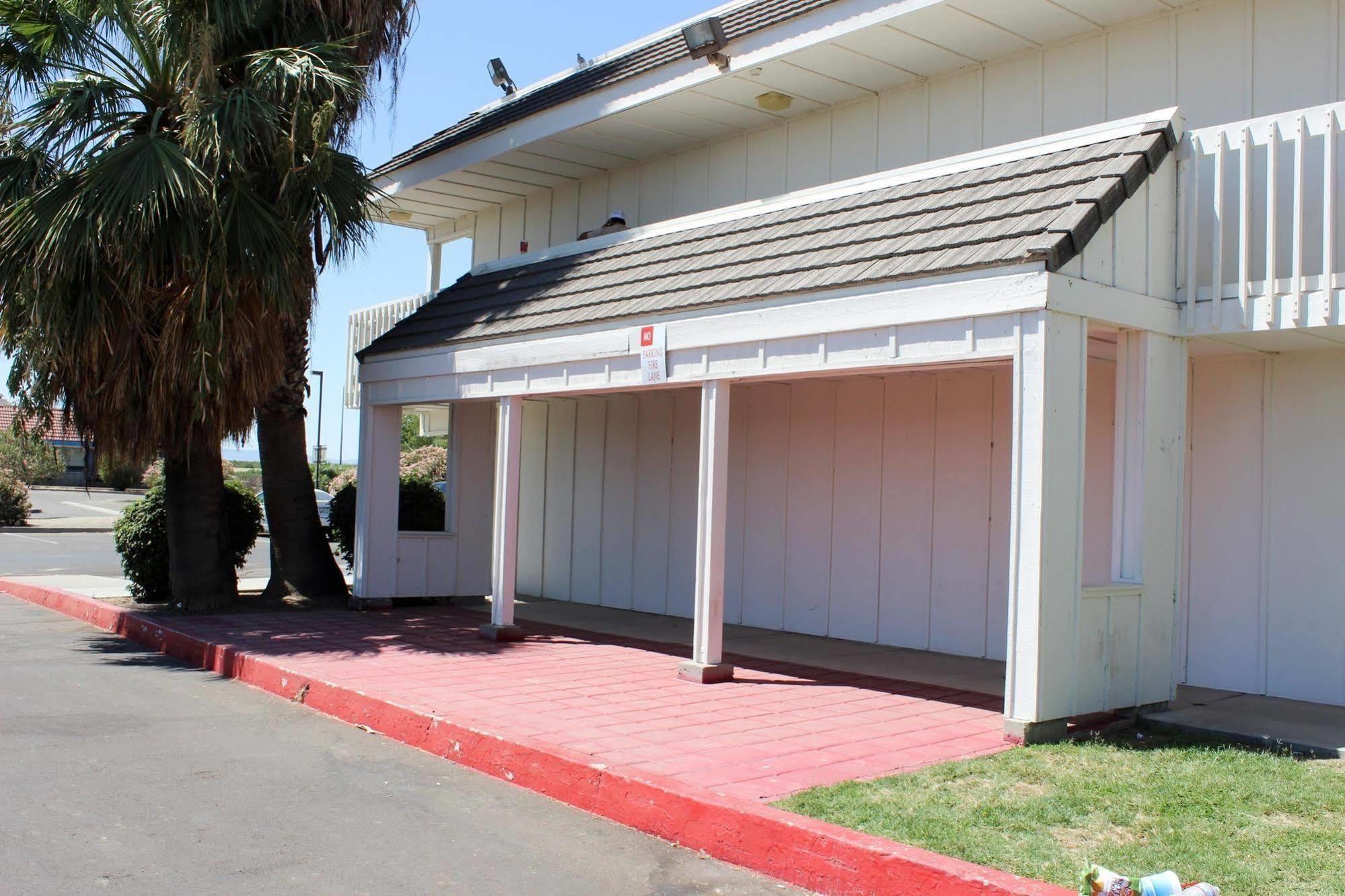 Motel 6-Coalinga, Ca - East Exteriör bild