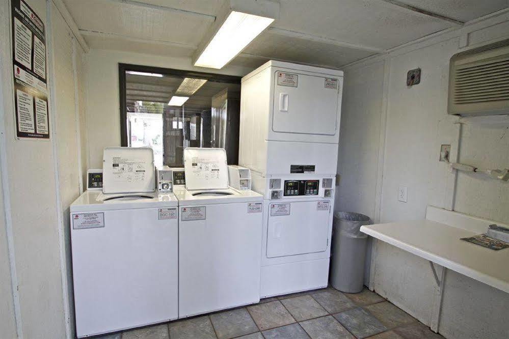 Motel 6-Coalinga, Ca - East Exteriör bild